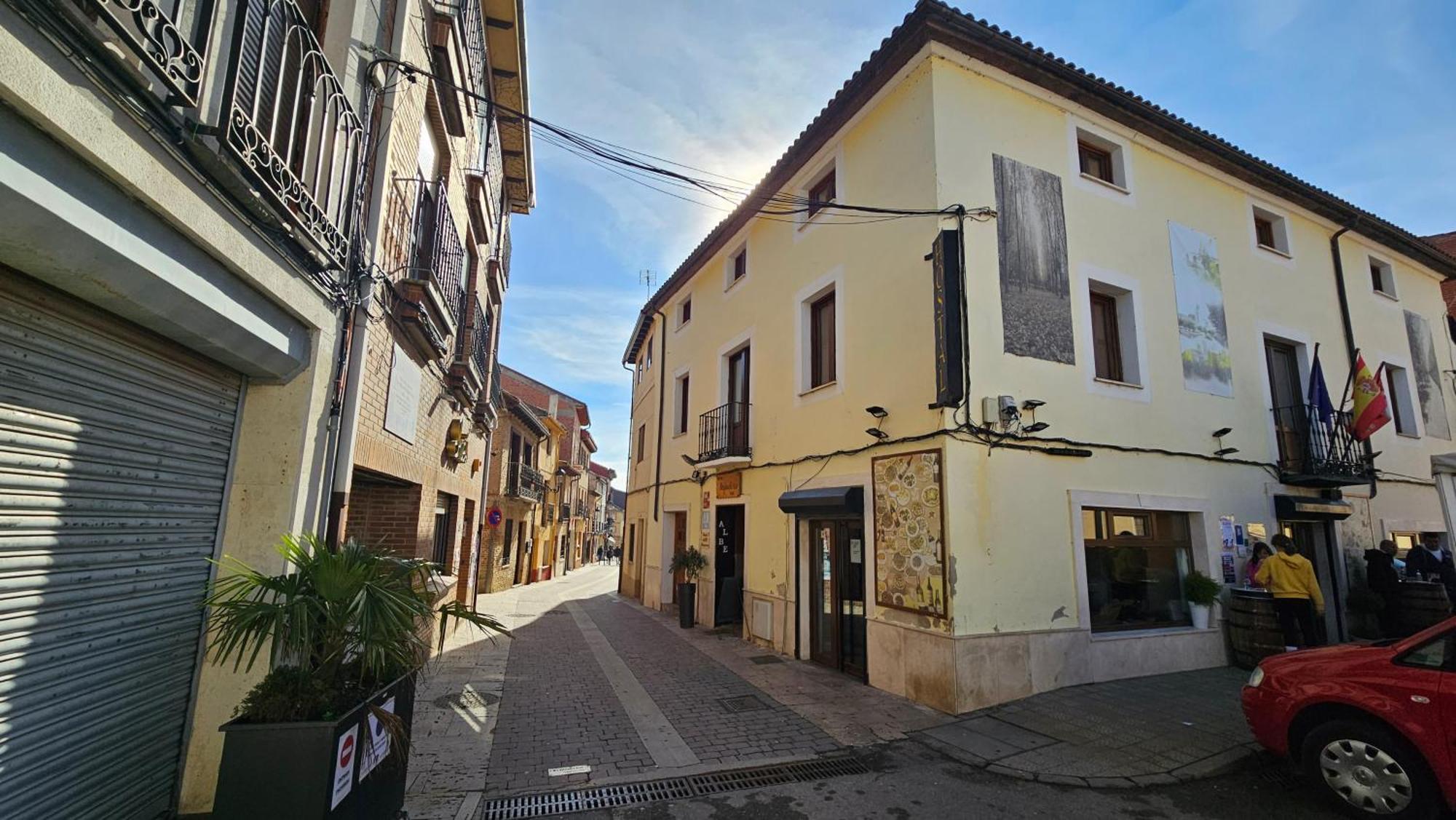 Hostal Albe Carrión de los Condes Extérieur photo