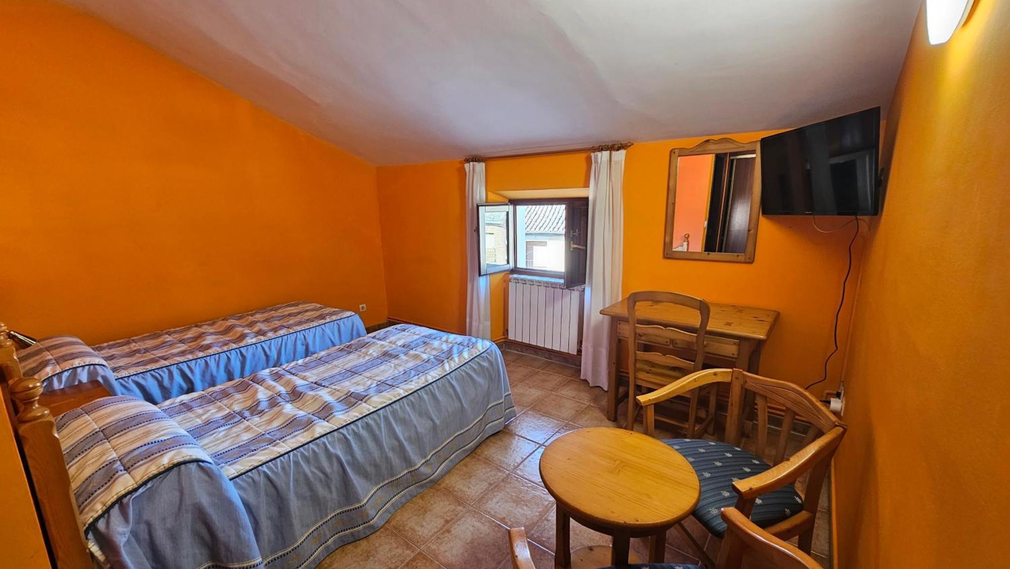 Hostal Albe Carrión de los Condes Extérieur photo