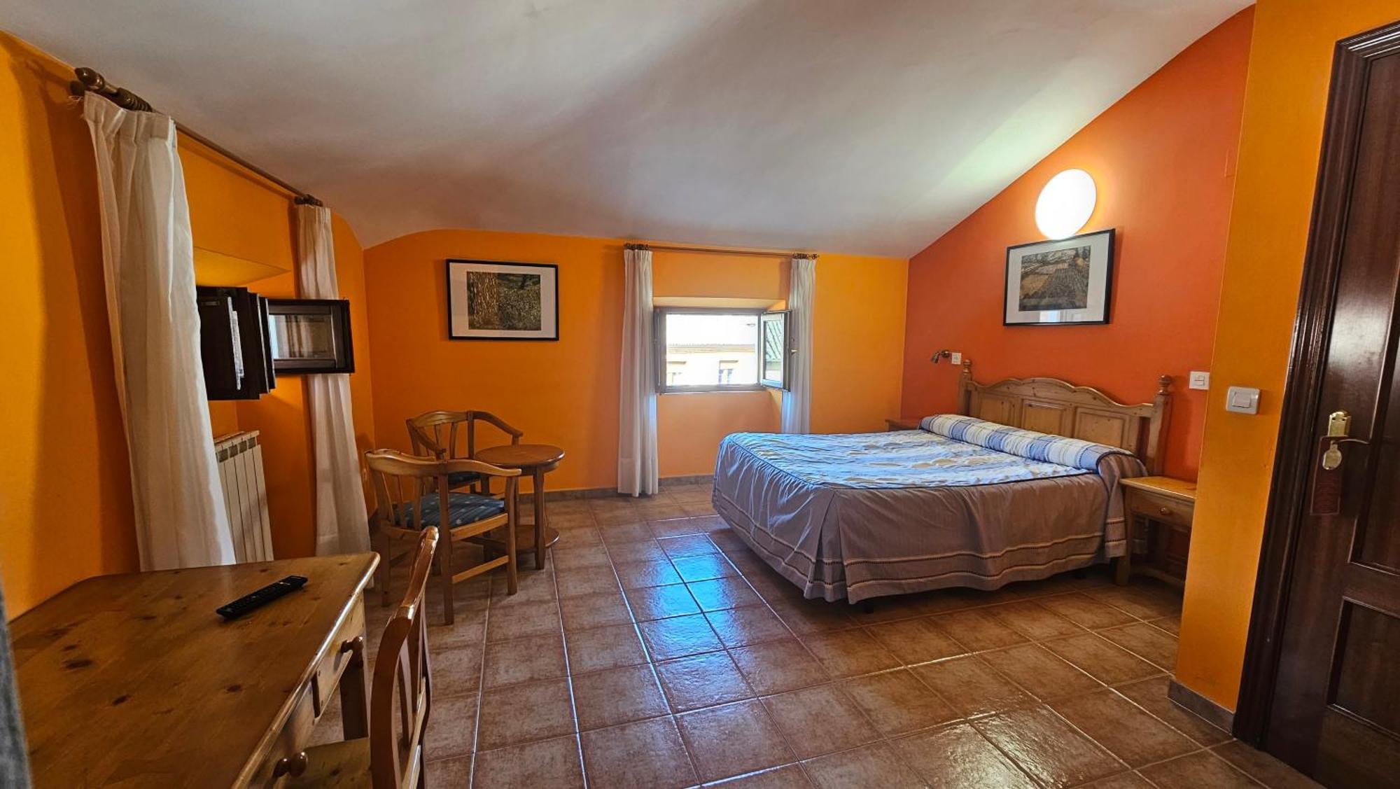 Hostal Albe Carrión de los Condes Extérieur photo